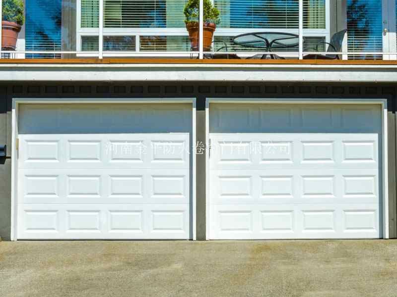 翻板自動（dòng）車庫門